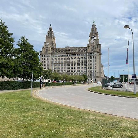 Liverpool City Princes Dock Apartment ภายนอก รูปภาพ
